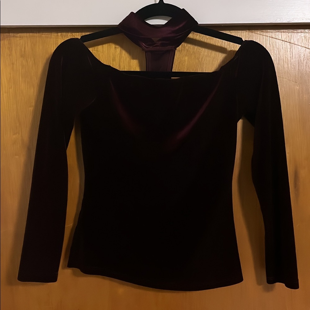 Burgundy off the shoulder top with choker